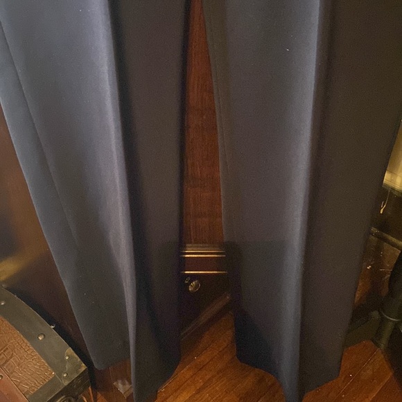 Pret A Porter Pant Suit - Picture 6 of 6